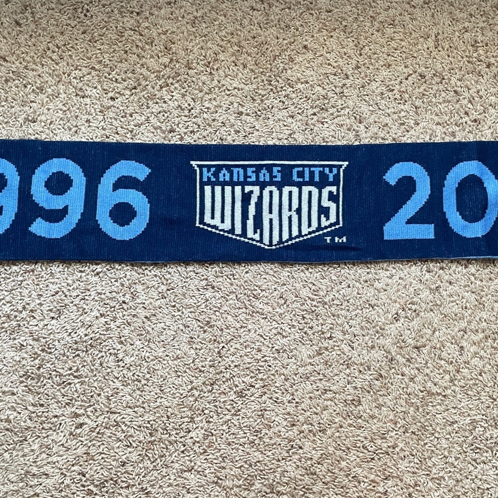 Vintage KC Kansas City Wizards MLS 15th
Anniversary 1996 - 2010 Scarf